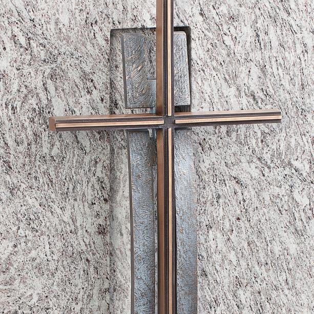 Granit Grabmal fr ein Doppelgrab mit Bronze Grabkreuz - Avellino Blanco