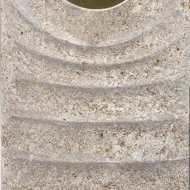 Muschelkalk Urnengrabstein mit Bronze Symbol Lebenskreis - Levanto Vista
