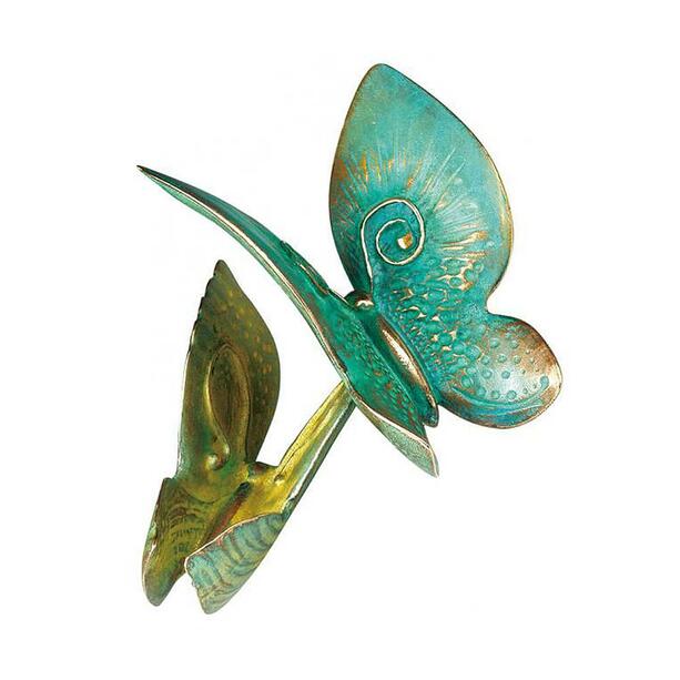 Besondere Falterfigur aus Bronze - grüne Patina - Schmetterling Pu