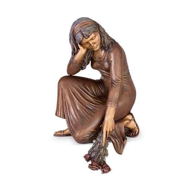Limitierte Bronzefrau mit Rose - trauernd - Ariadna