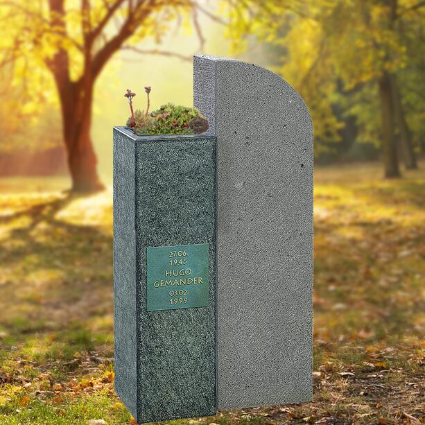 Modernes zweiteiliges Urnengrabmal mit pflegleichter Bepflanzung - Ramo Flora
