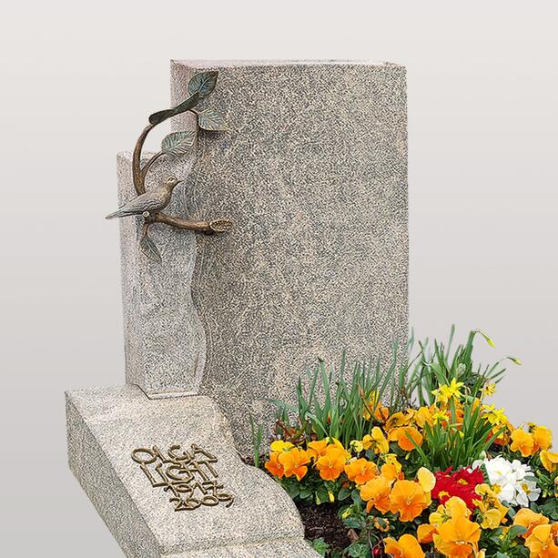 Granit Einzelgrabstein mit floraler Bronze & Vogel  - Corcelles