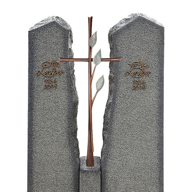 Zweiteiliges Granit Grabmal fr ein Einzelgrab mit Bronze Kreuz - Magnus Kruzis