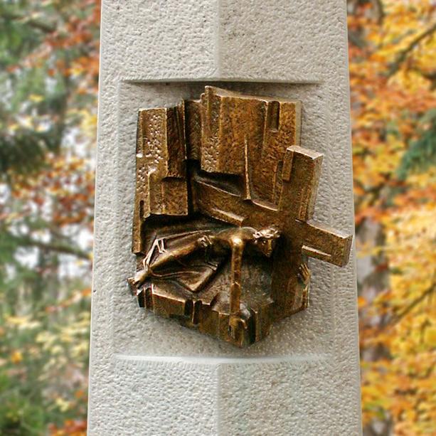 Naturstein Doppelgrabmal Gestaltung mit Bronze Jesus  - Salvatore