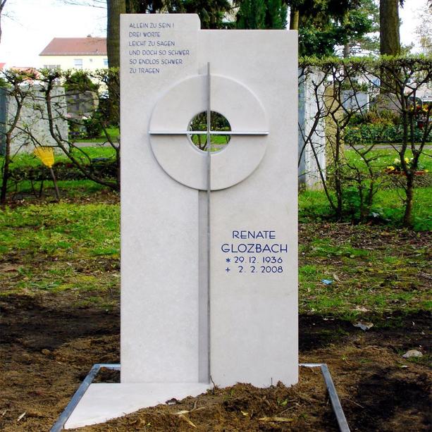 Grabdenkmal Naturstein modern mit Edelstahl Kreuz - Novero