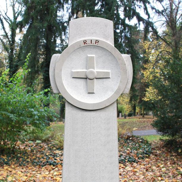 Grabmal Kalkstein stehend hell mit Kreuz - Antico