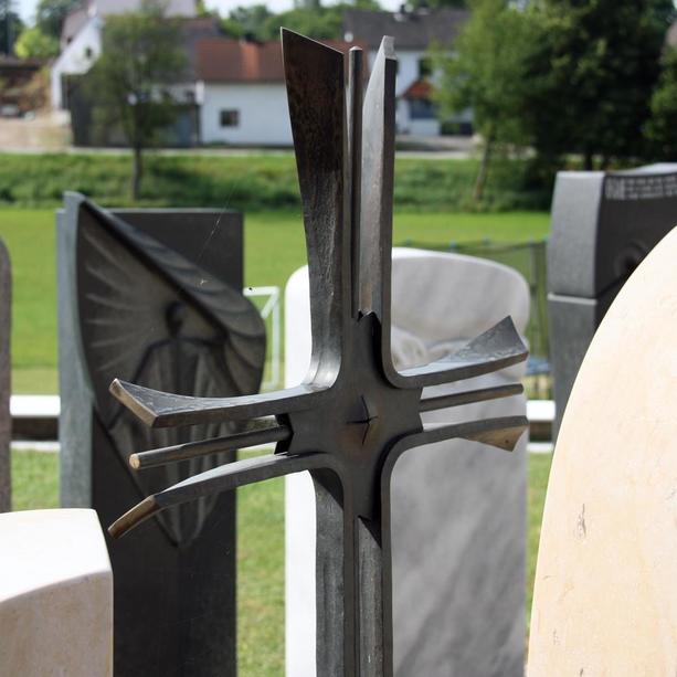 Grabstein Doppelgrab rund mit Bronze Kreuz - Tondo