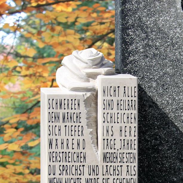 Familiengrabstein Granit Kalkstein mit Stein Rose & Gravur - Dolorosa