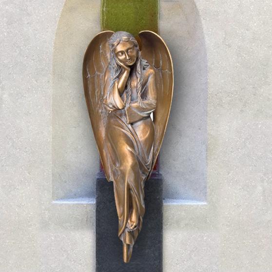 Engelgrabstein Urnengrab mit Bronze Engelsfrau - Serena