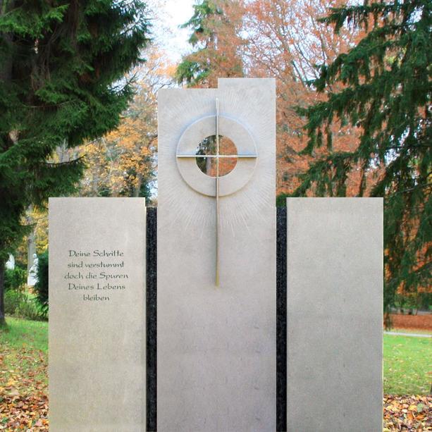 Denkmal Familiengrab Naturstein groß mit Kreuz - Soleil