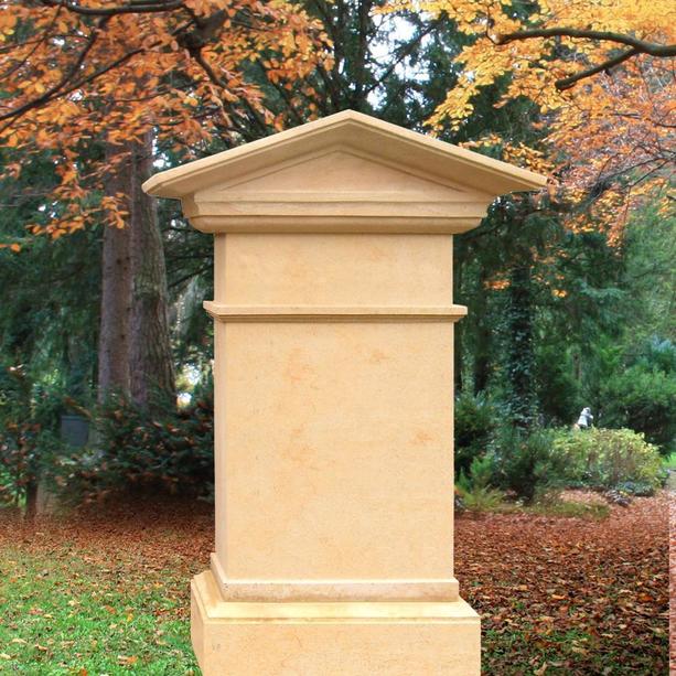 Historischer Grabstein Urnengrab Sandstein - Tympanon