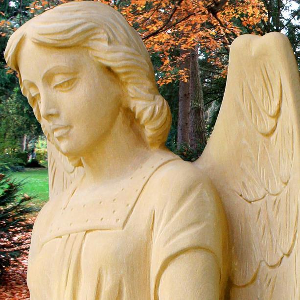 Familiengrab Engel Statue Naturstein - Seduto