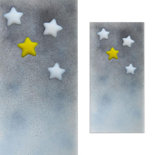 Einzigartiges Glasdekor für Kindergrabmal mit Sternen - Glasornamente Re-8