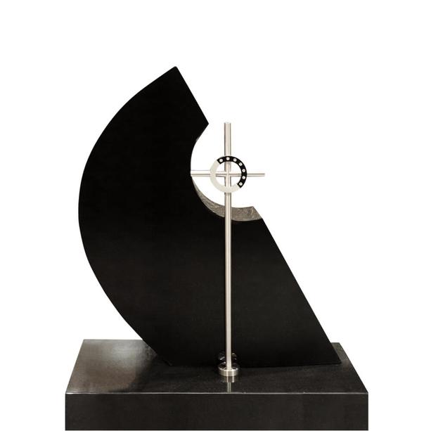 Moderner schwarzer Urnengrabstein aus Granit mit Edelstahl Kreuz - Danella