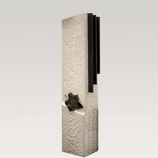 Grabstele fr ein Urnengrab aus Kalkstein/Bronze - Baculus
