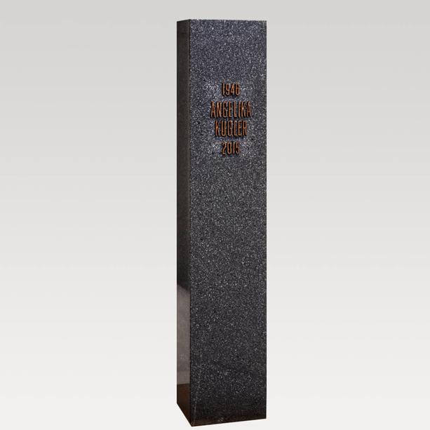 Urnengrab Stele aus schwarzem Granit & Bronze Inschrift - Stylus