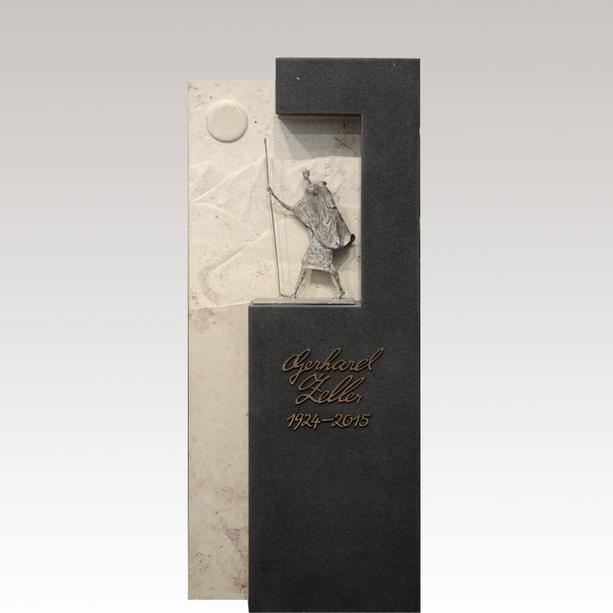 Zweiteiliger Grabstein fr ein Doppelgrab hell-dunkel mit Berg Relief & Bronze Skulptur  - Jakobus Pilgrim